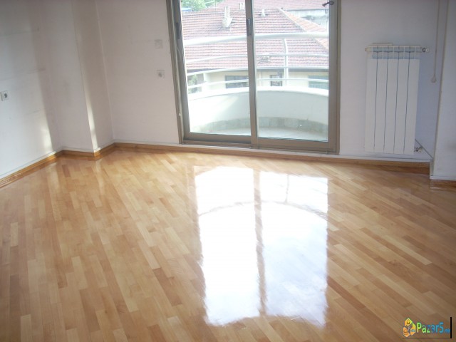 Четирисобен празен стан карши хотел ЛИМАК