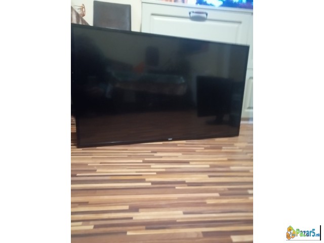 Се продава Philips Ultra-slim Full Hd Led Smart Tv