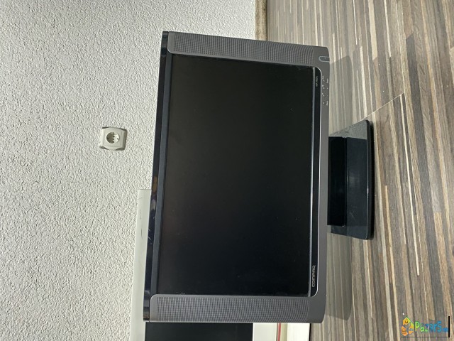 Монитори и тастатури