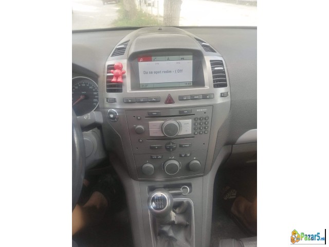 Opel Zafira 