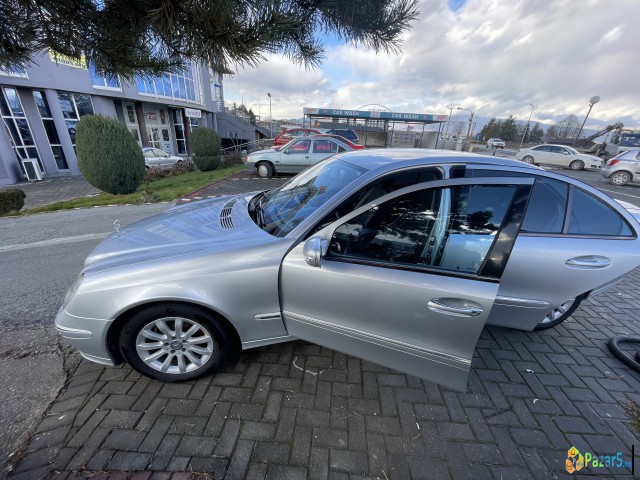 Mercedes E 280 Avangarde, Full Oprema