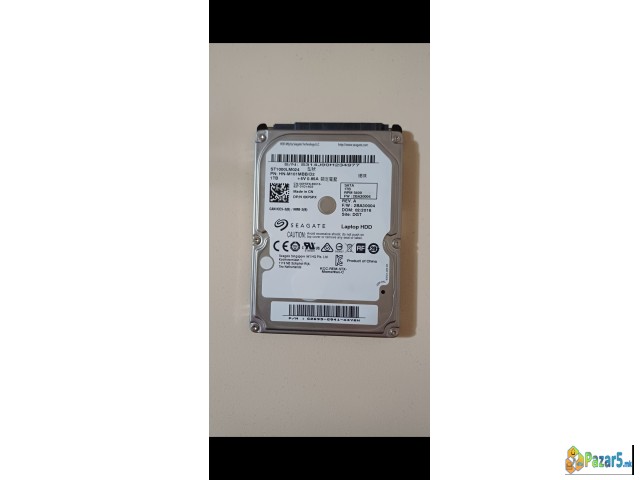 Prodavam 2x1tb Hdd I 1x8gb Ddr5 Ram