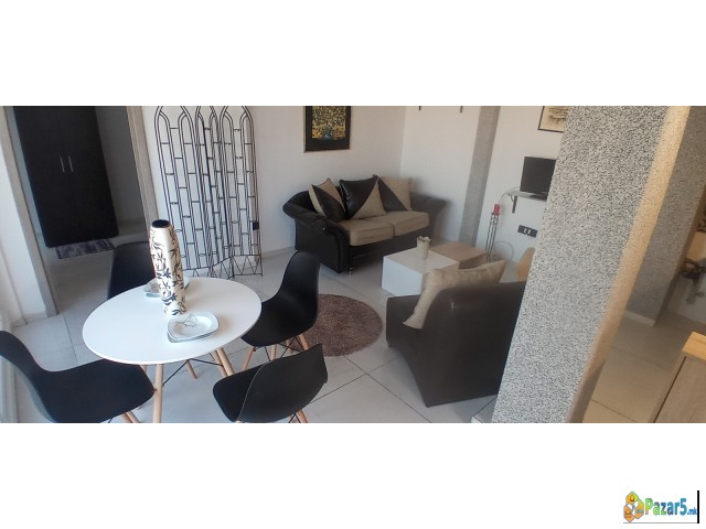 Stan Na Vodno So Prekrasen Pogled