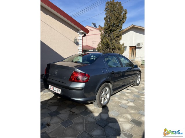 Peugeot 407