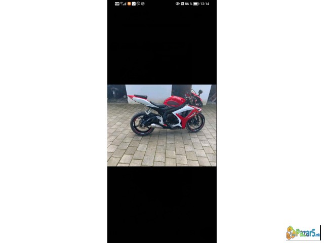 Suzuki Gsxr 600 K7 