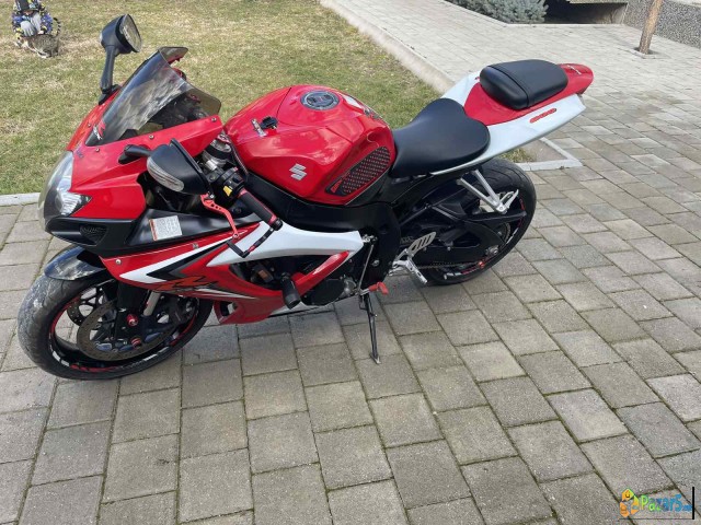 Suzuki Gsxr 600 K7 