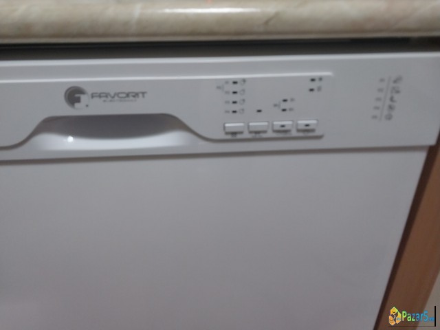 Кујна и машина за вагани