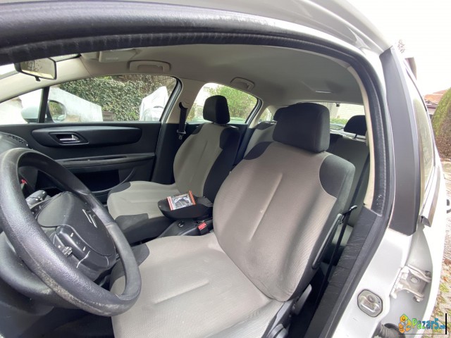 Citroen C4 - ИТНО СЕ ПРОДАВА!