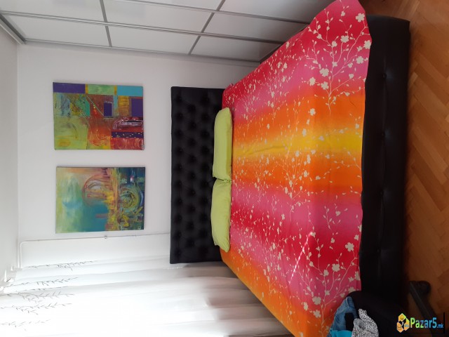 Se Prodava Stan Co Centar