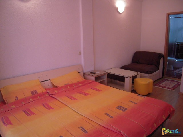 Охрид- издавам студија во центарот на градот