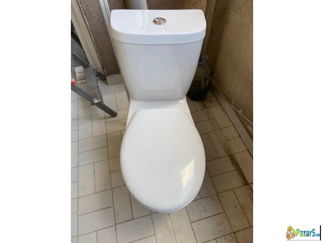 Продавам мохоблок ФАЈАНС шоља со капак