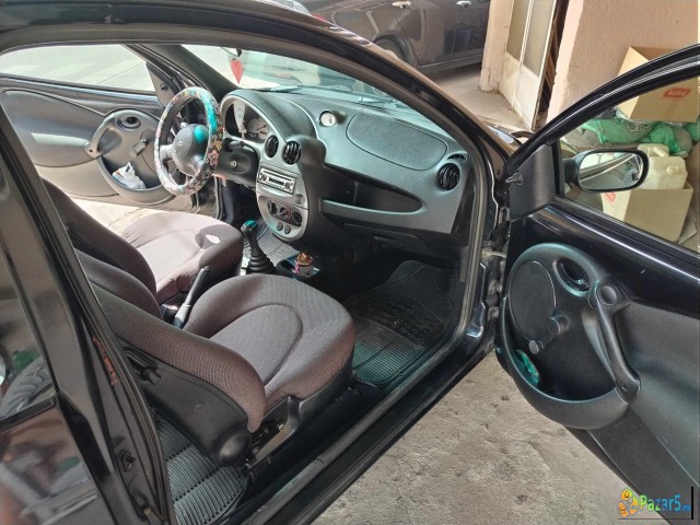 Се продава Ford Ka