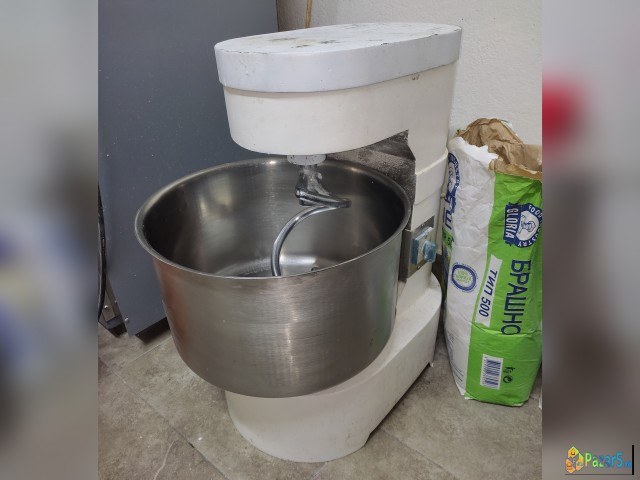 Миксер за тесто