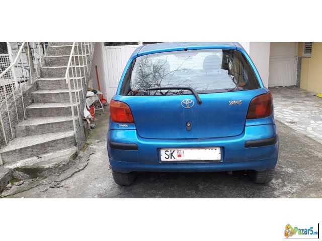 Тојота Јарис