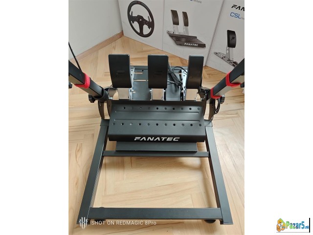Itno Se Prodava Fanatec Racing Rig