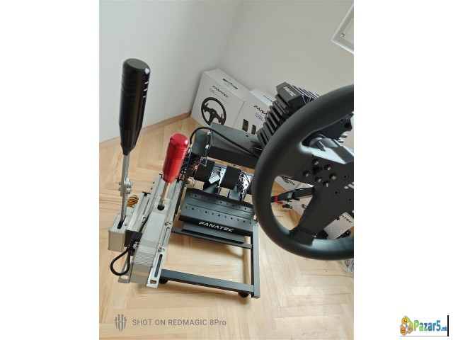 Itno Se Prodava Fanatec Racing Rig