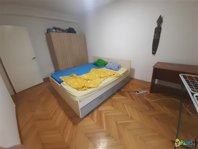 Се издава стан во К.Вода