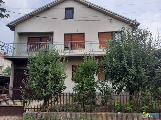 Se Prodava Kukja Vo Banevo Trlo Kumanovo 220 M2