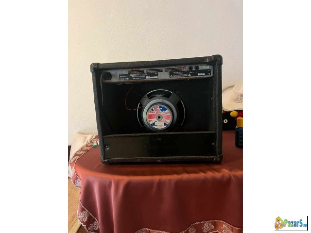 Gitarsko Pojachalo Laney 