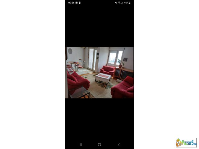 Продавам гарнитура за седење:тросед, двосед и фоте