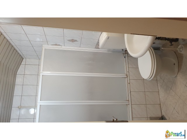 Издавам наместен 2,5 собен стан во РЦ Аеродром