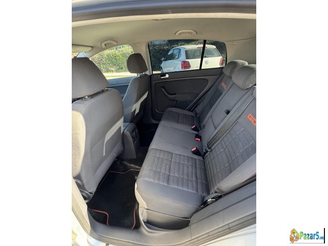 Se Prodava Golf 5+ 1.9 Tdi