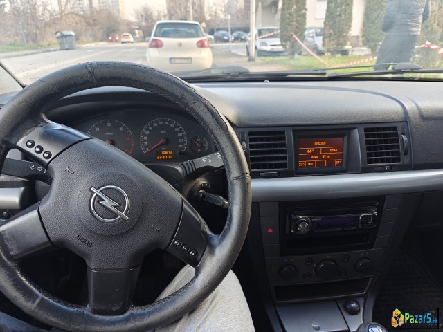 Opel Vectra 2003 2.0 Dti