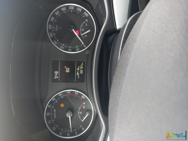 Автомобил за продажба 