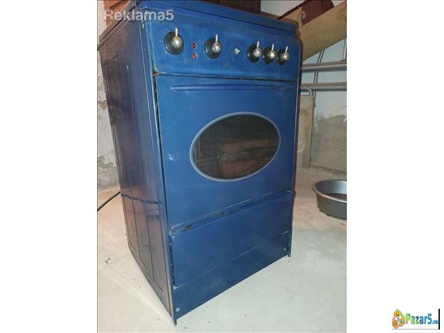 Продавам комплетно исправен шпорет