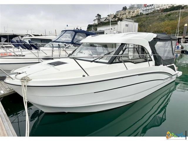 Beneteau Antares 8