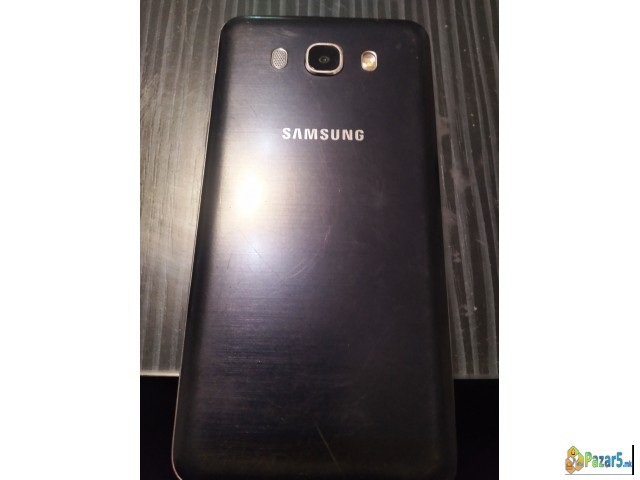 Prodavam Samsung J7 2016 Godina Vo Originalna Kuti