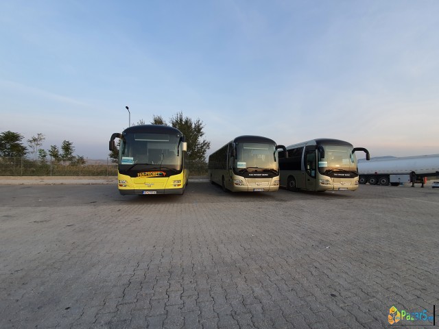 Се продаваат автобуси и минибуси