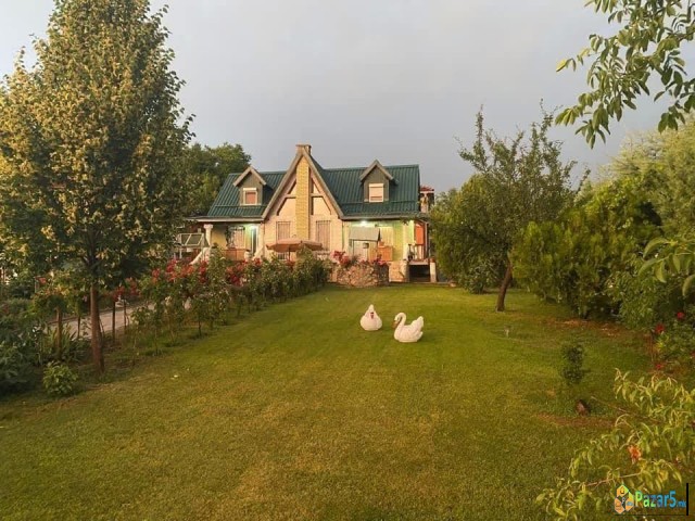 Продавам куќа во Радишани-Скопје