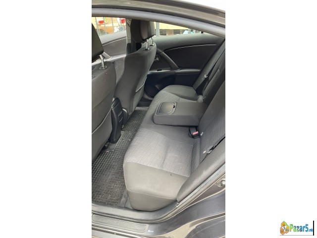 Toyota Avensis 2.0 D 126ks 2009 G