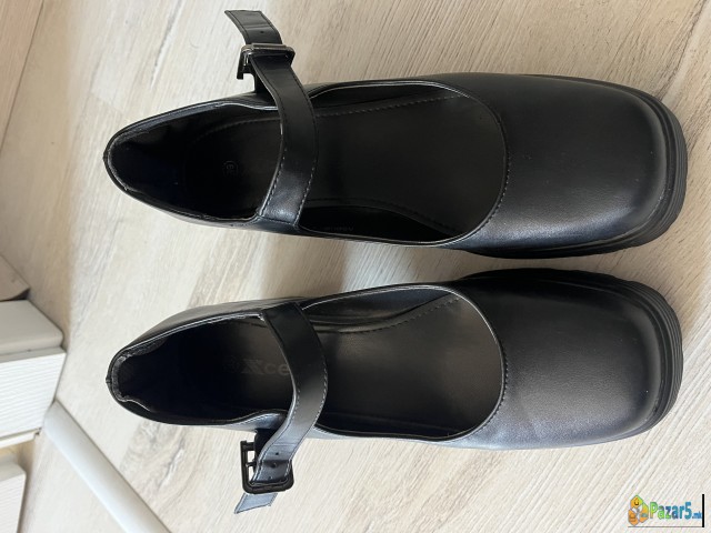 Црни штикли - број 39