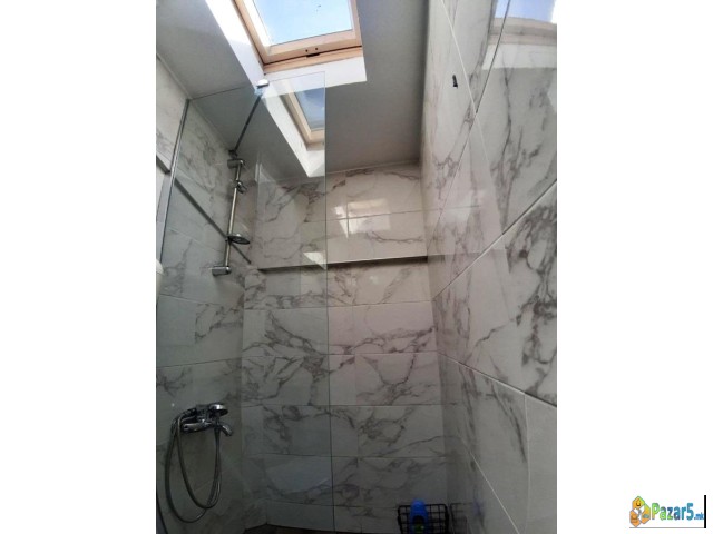 Се издава опремен стан на 2 нивоа 