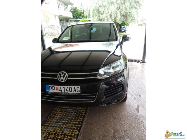 Се продава Vw Touareg 4.2 340hp 2012