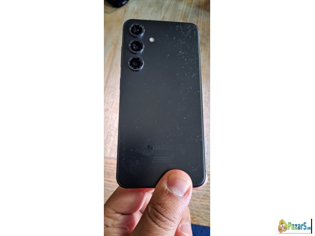 Prodavam Samnsug Galaxy S24 5g