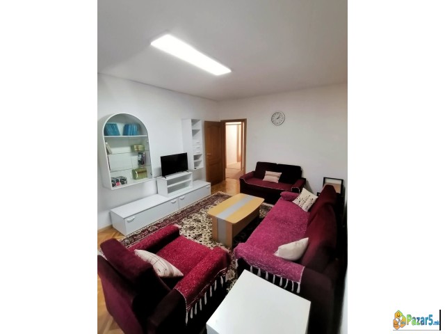 Се издава стан во Карпош 4