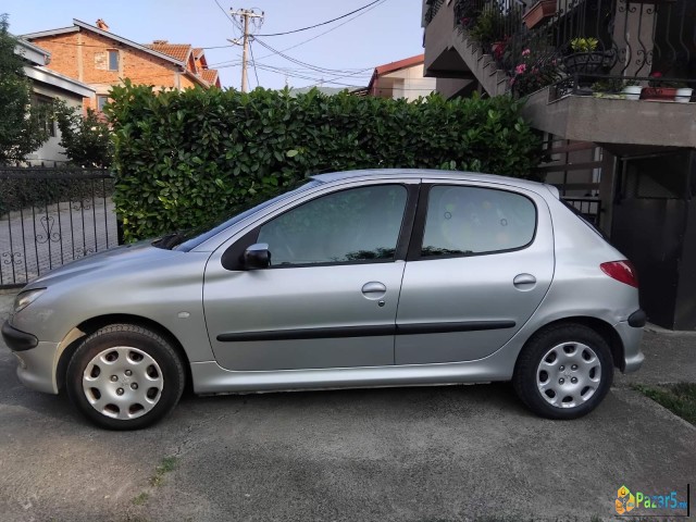 Se Prodava Peugeot 206 Dizel 2004god.registrirano 
