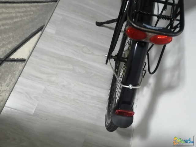 Продавам точак нов