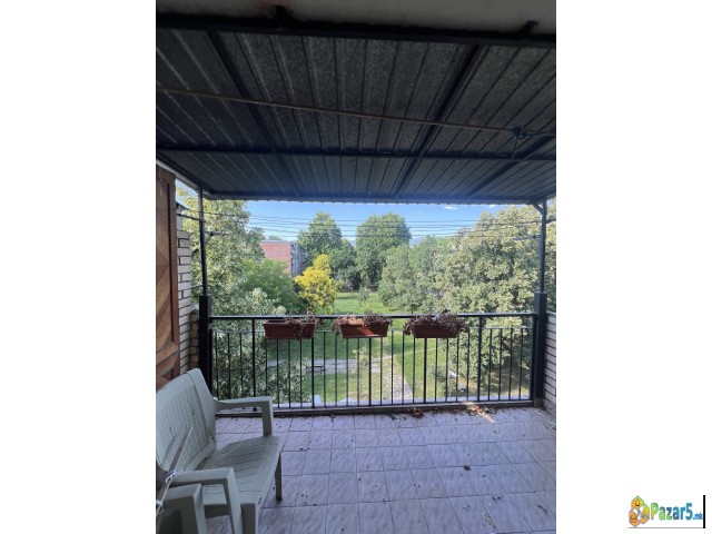 Изнајмувам стан во Карпош 3