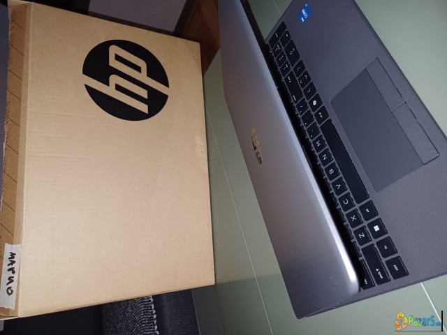 Prodavam Potpolno Nov Laptop Hp 250r G9 (kupen Od 