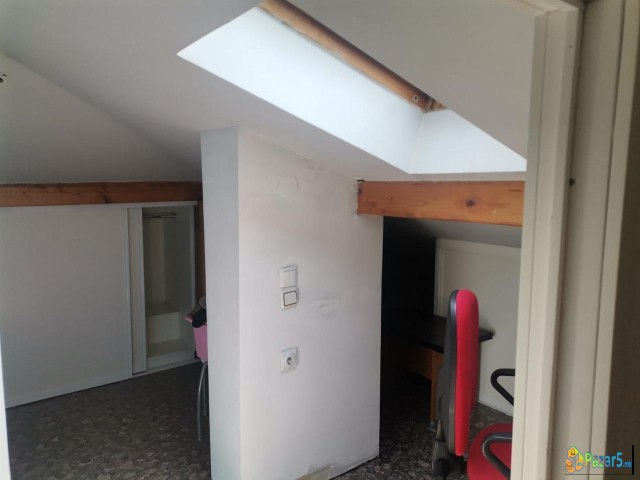 Продавам стан