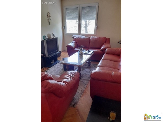 Izdavam Stan Vo Novo Lisice