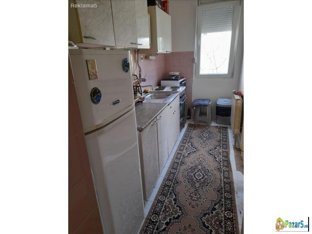 Izdavam Stan Vo Novo Lisice