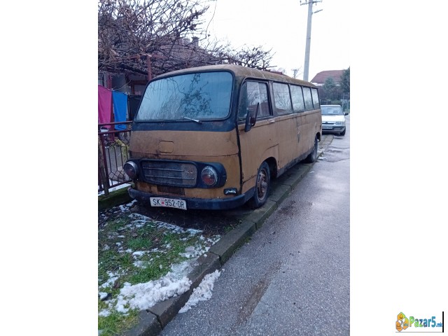 Prodavam Kombe Imv 79-to Godishte