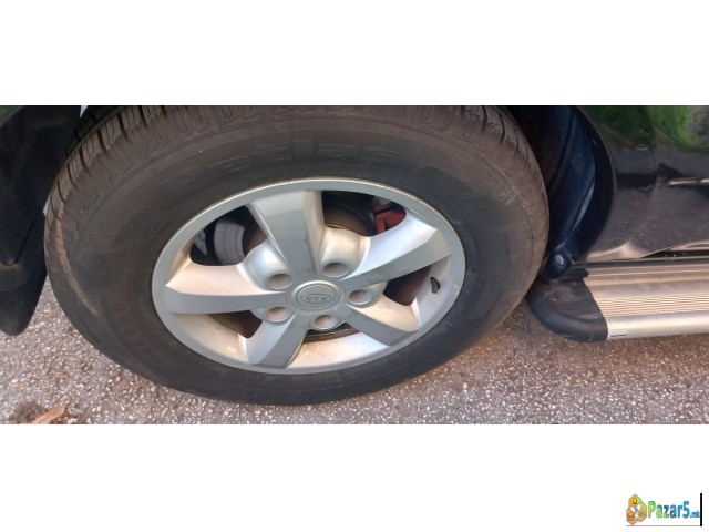 Se Prodava Kia Sorento Style  2009 G. 