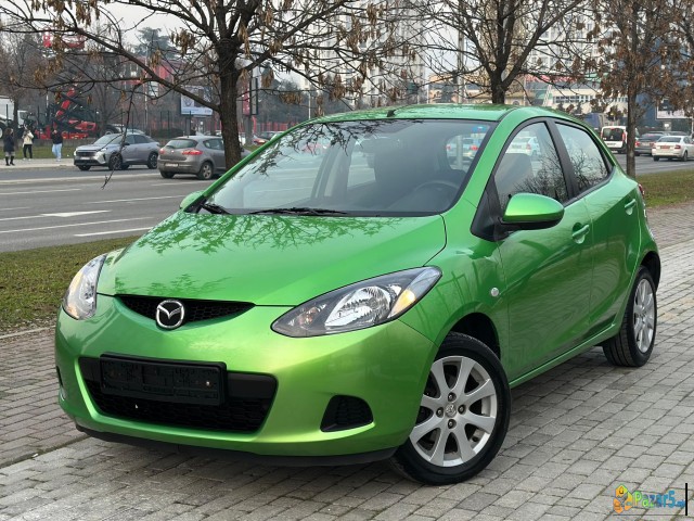 Mazda 2