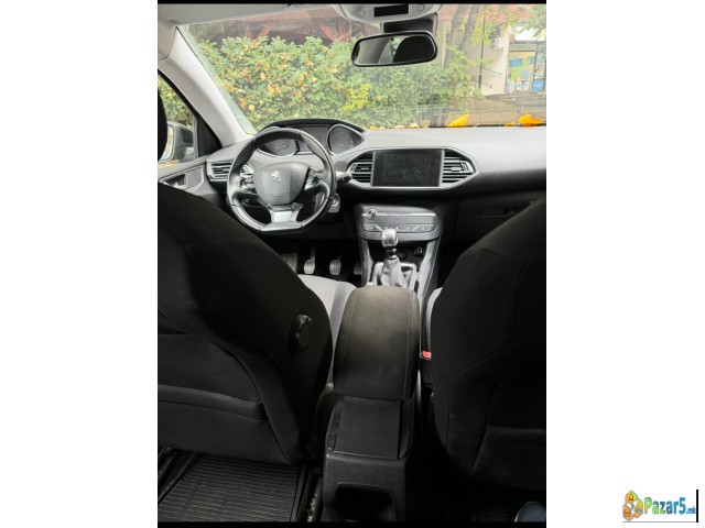 Se Prodava Peugeot 308